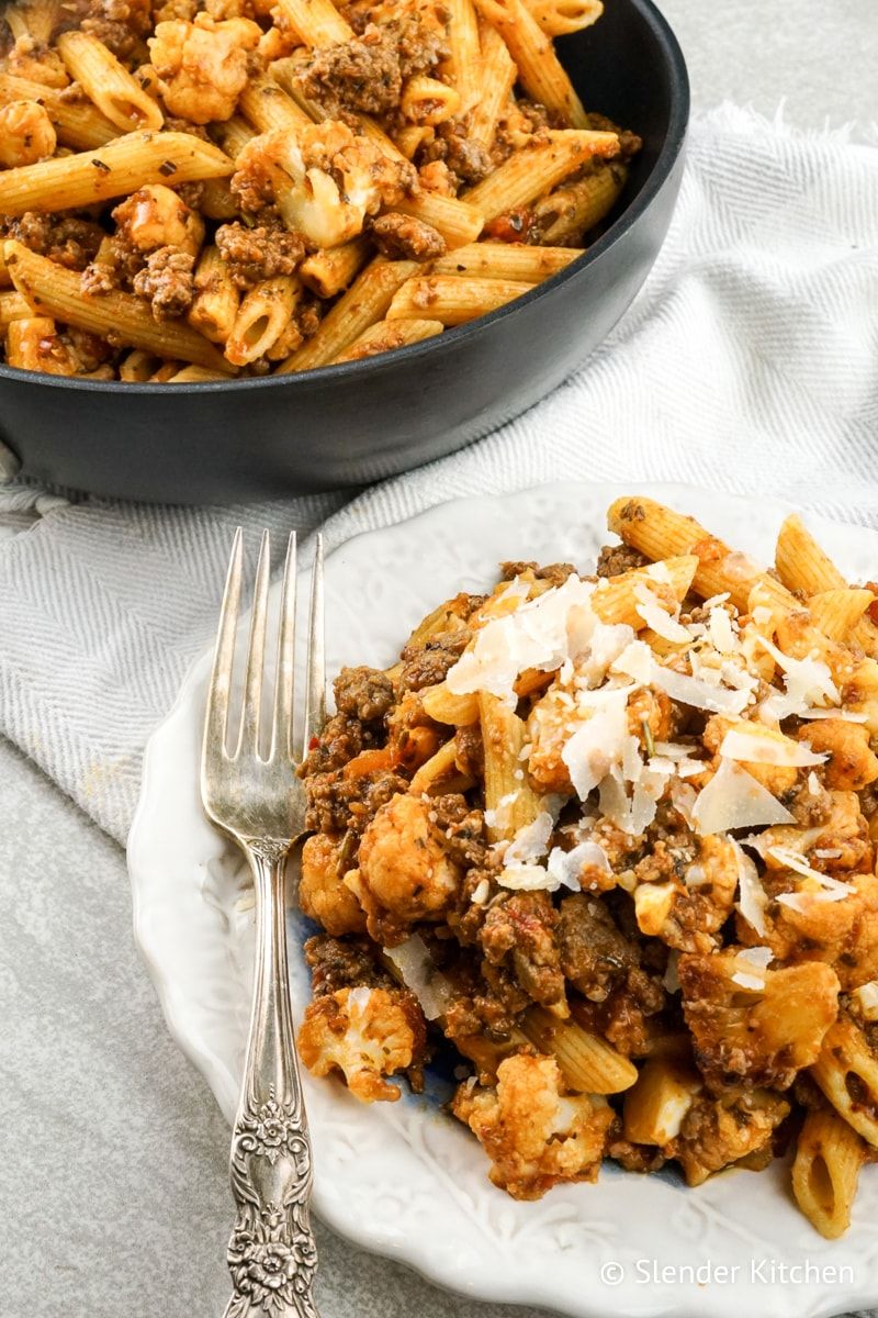 Garlic Cauliflower and Sausage Pasta takes only 20 minutes for a healthy dinner.