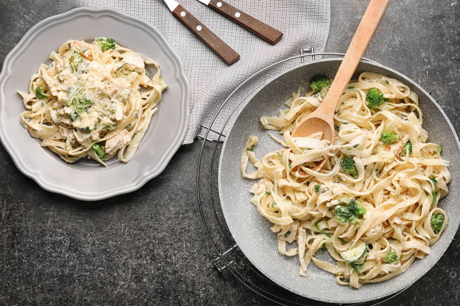 Frozen chicken and broccoli pasta with creamy Parmesan sauce.