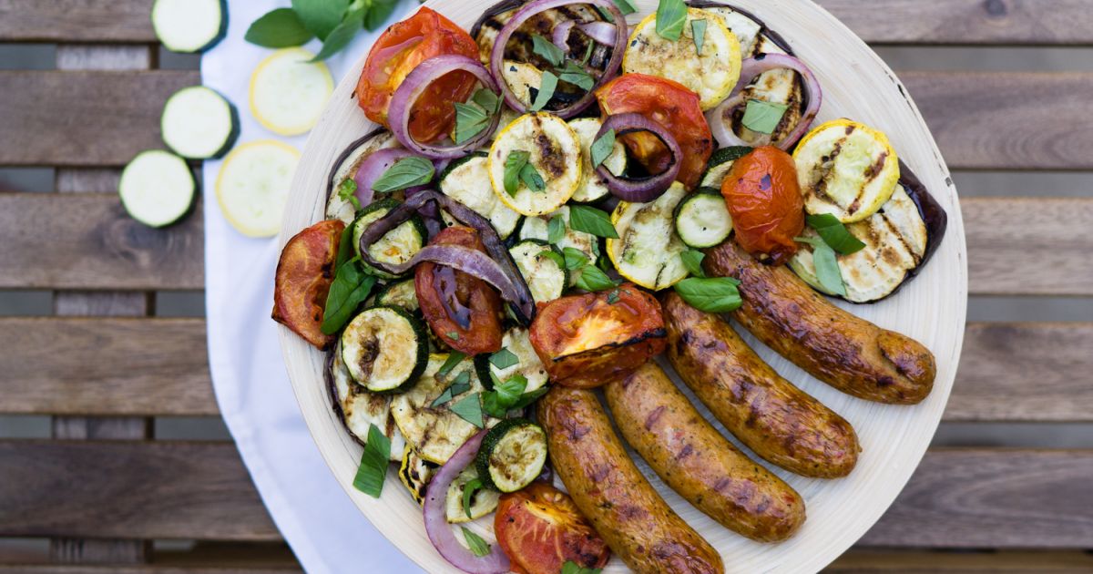 Grilled Sausages with Summer Vegetables Recipe: How to Make It