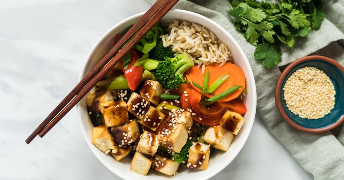 Hoisin Tofu Bowl - Slender Kitchen