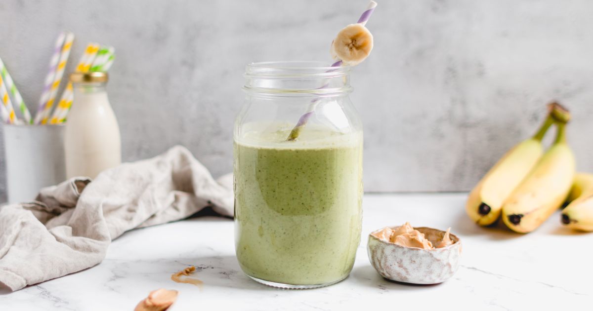 Peanut Butter Banana Green Smoothie - Slender Kitchen