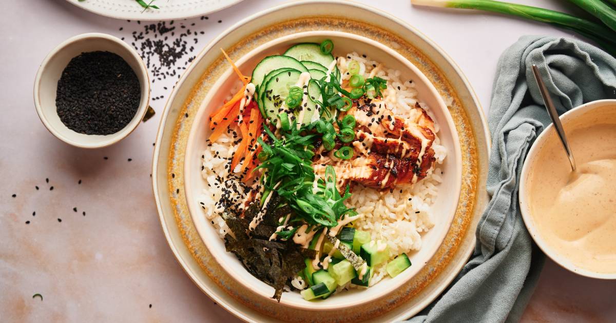 Salmon Sushi Bowls - Slender Kitchen