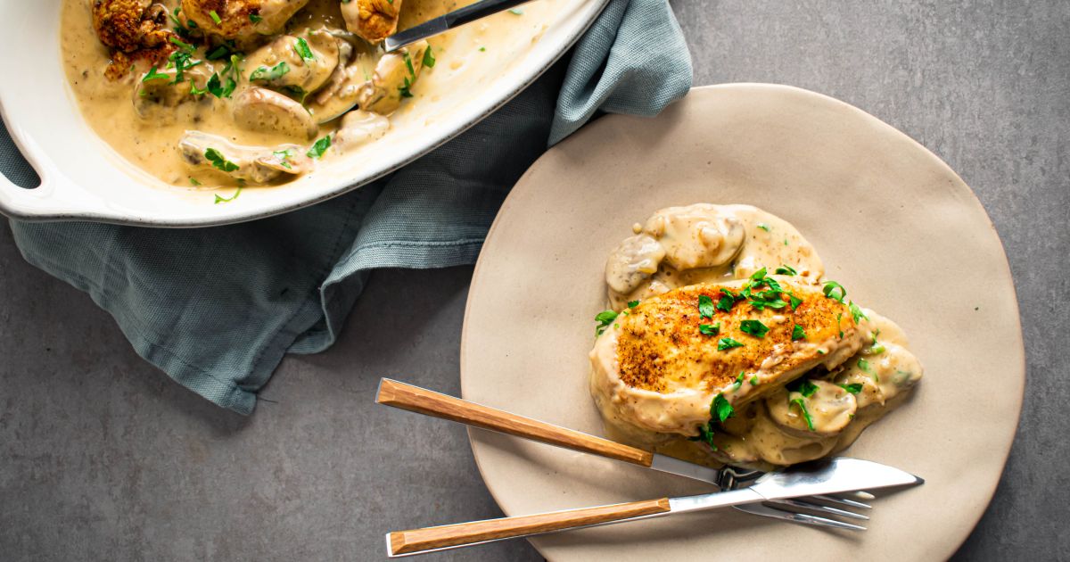 Slow Cooker Garlic Mushroom Quinoa - Slender Kitchen