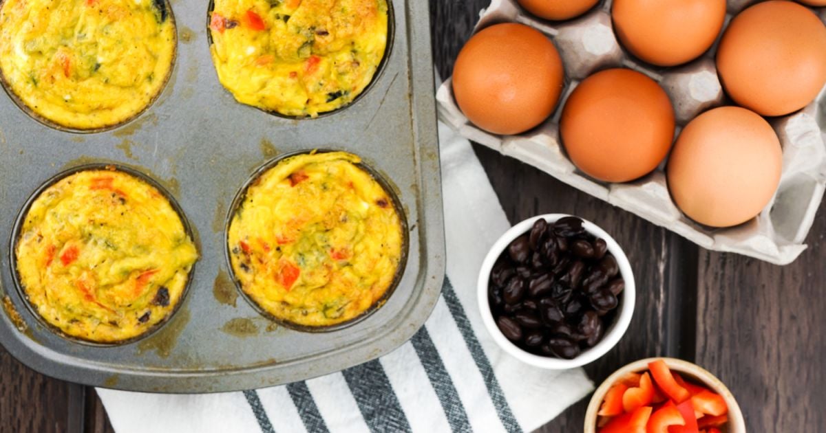 https://www.slenderkitchen.com/sites/default/files/styles/data_share/public/recipe_images/southwest-black-bean-egg-muffins-4.jpg