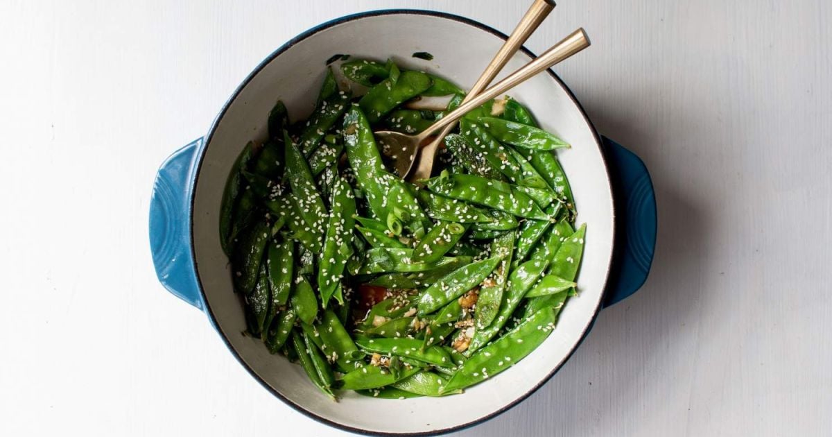 do you need to blanch snow peas before stir fry