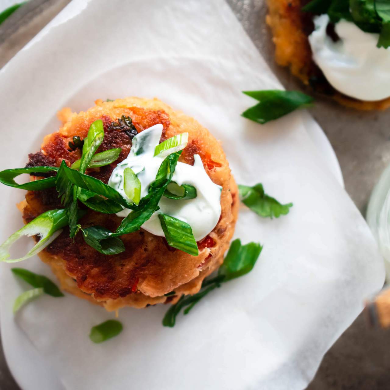 Green Goddess Salmon Burgers. - How Sweet Eats