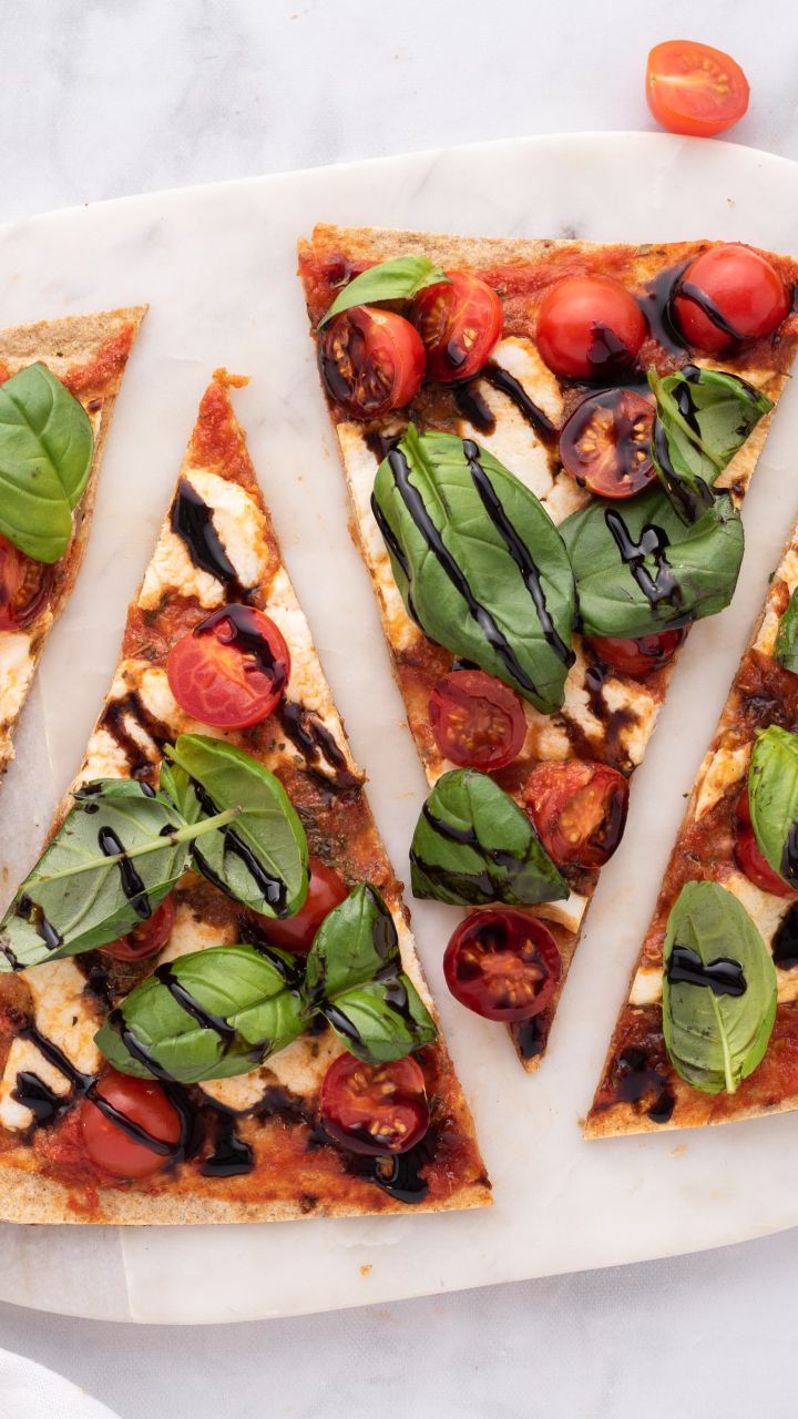 Caprese Flatbread