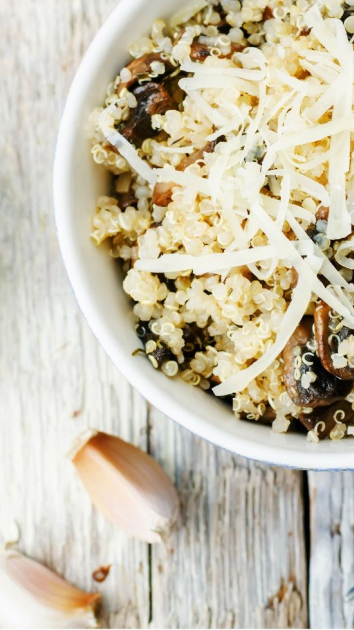 Slow Cooker Garlic Mushroom Quinoa - Slender Kitchen